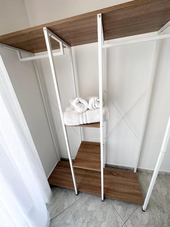 Airport Seaview Rooms Neapel Exteriör bild